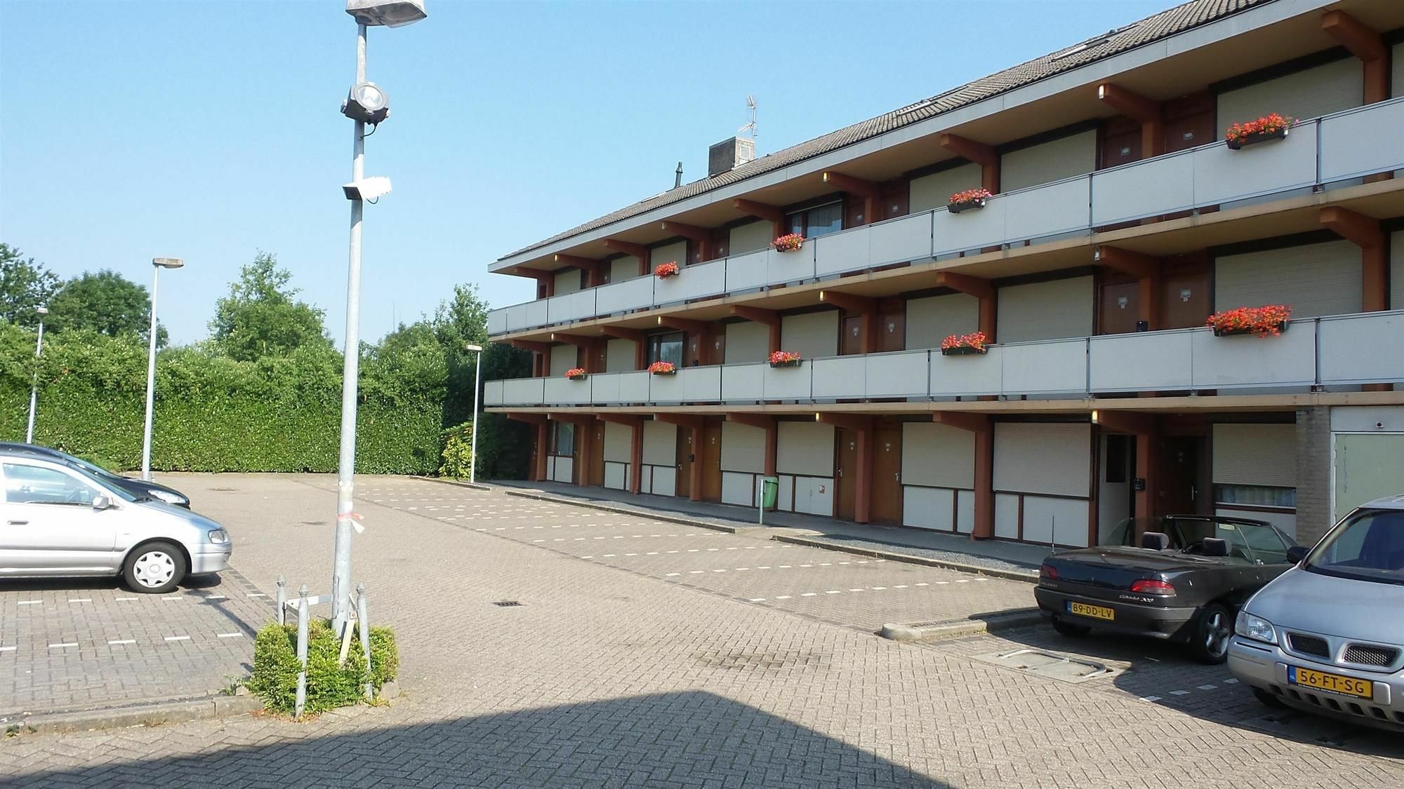 Campanile Hotel & Restaurant Arnhem - เซเวนาร์ ภายนอก รูปภาพ